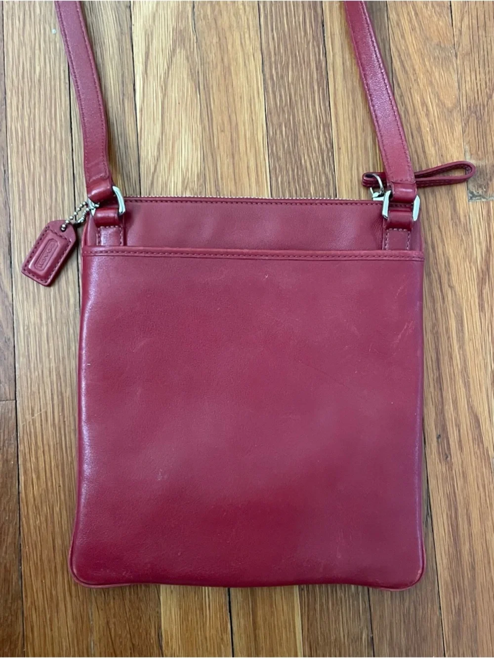 Vintage Y2K Coach Red Leather Crossbody with Eyelet Trim - Picture 3 of 8